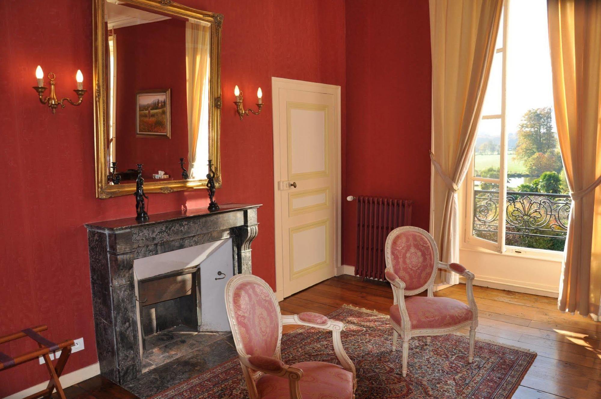 Ferienwohnung Chateau De La Foltiere Saint-Germain-en-Coglès Zimmer foto